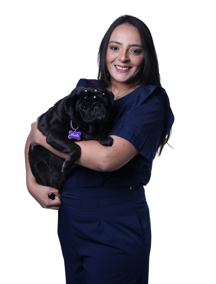 dra-carol-prado-oftalmologista-vet-care-hospital-veterinario-fortaleza